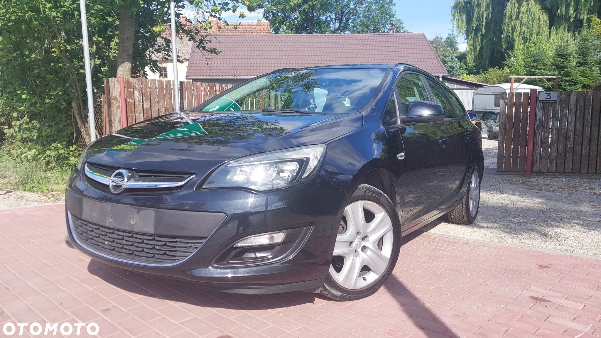 Opel Astra IV 1.4 T Enjoy - 1