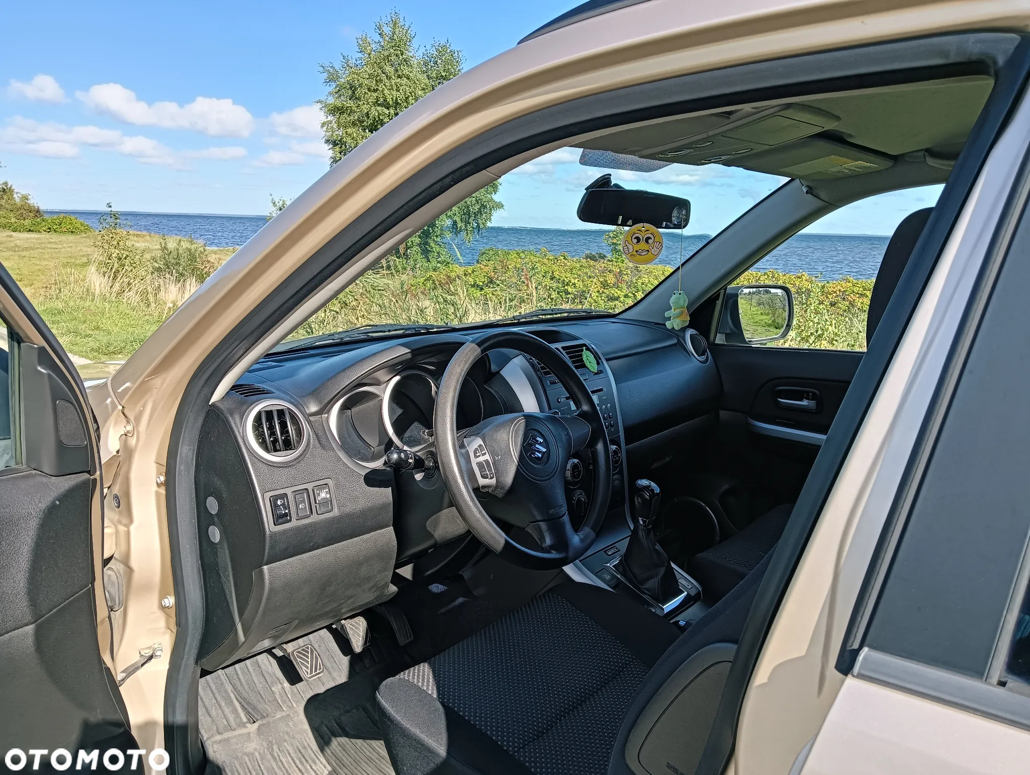 Suzuki Grand Vitara 2.0 - 7