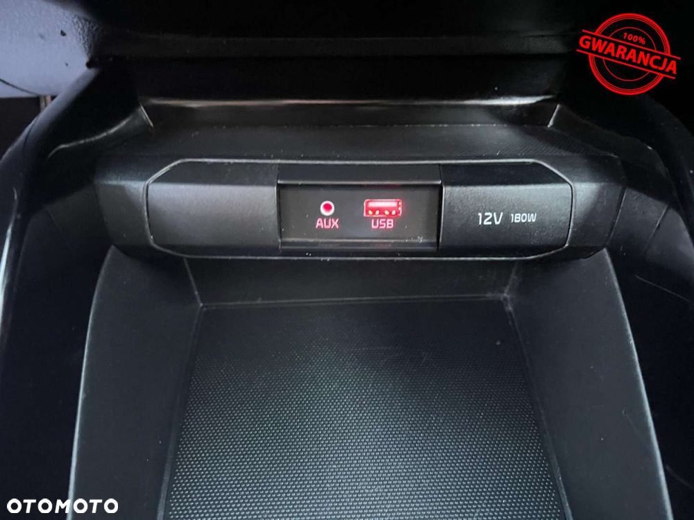 Kia Stonic - 35