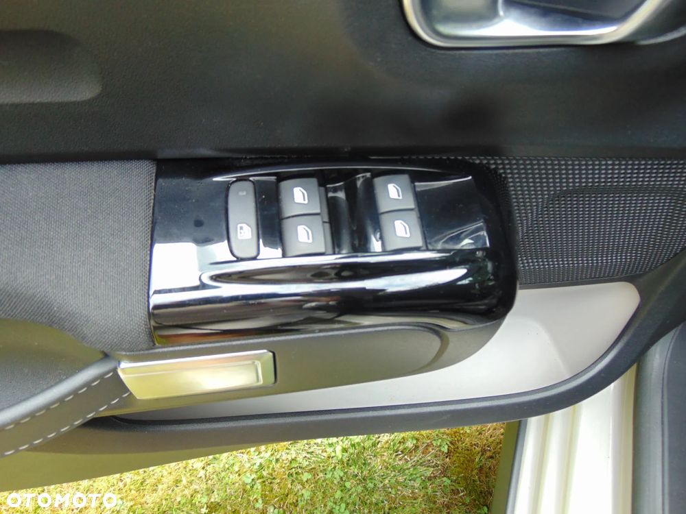 Citroën C3 1.2 PureTech Plus - 18