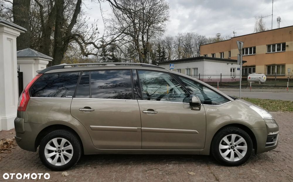 Citroën C4 Picasso 1.6 HDi FAP Exclusive - 4