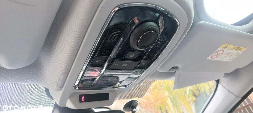 Peugeot 508 1.6 e-THP Allure S&S - 23