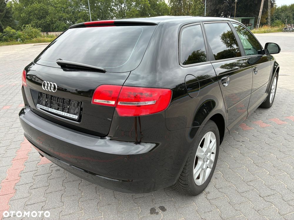 Audi A3 Sportback - 7