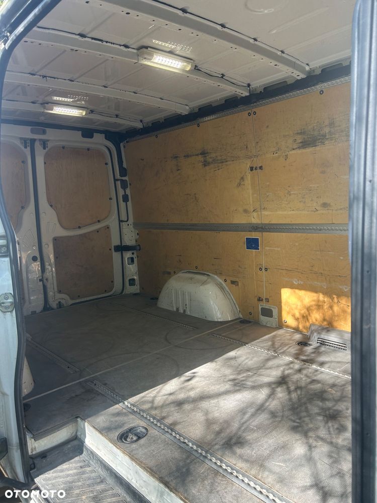 Volkswagen Crafter - 6