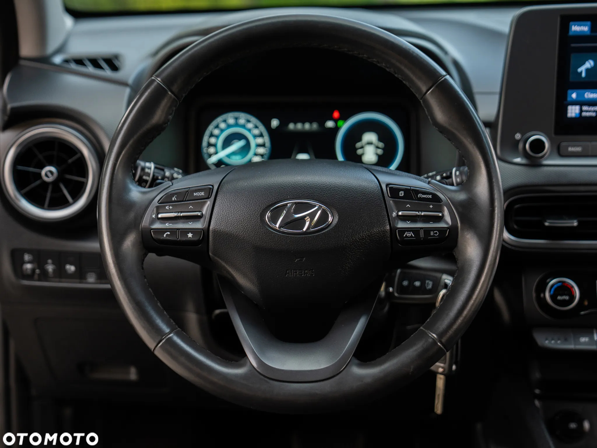 Hyundai Kona 1.6 GDI Hybrid Premium DCT - 32