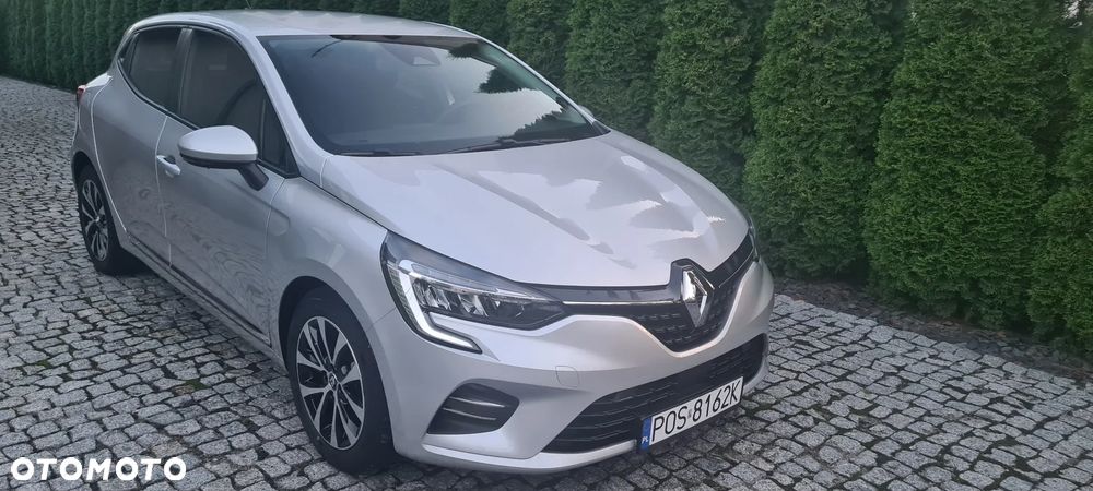 Renault Clio - 1