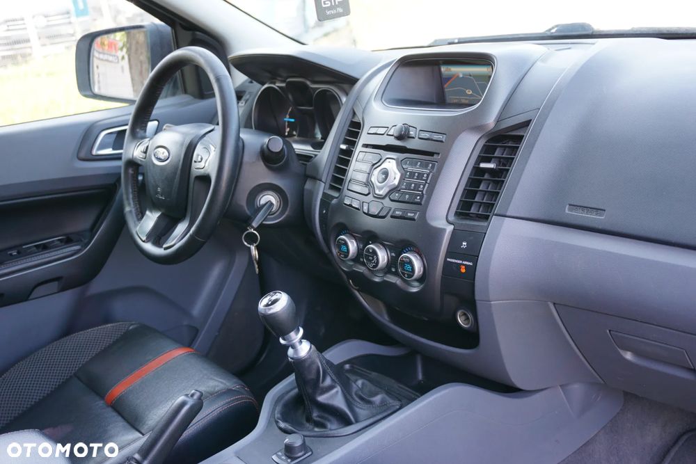 Ford Ranger Wildtrak - 16