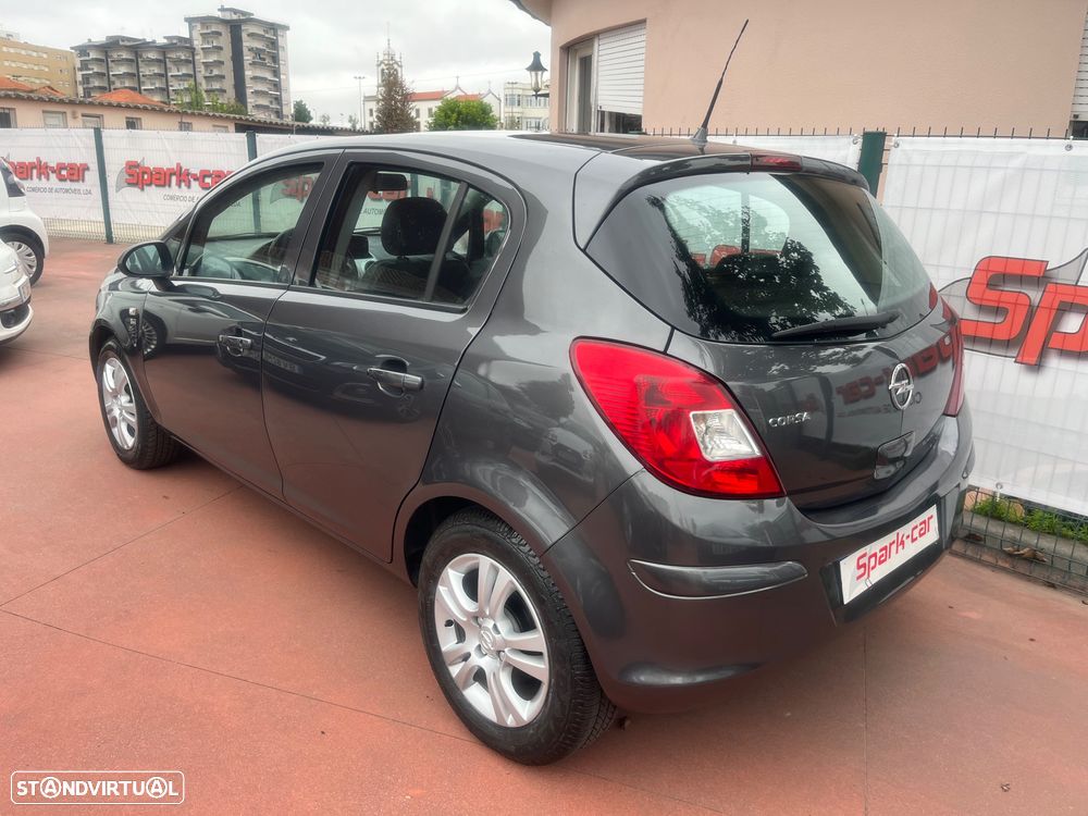 Opel Corsa 1.2 Enjoy - 4