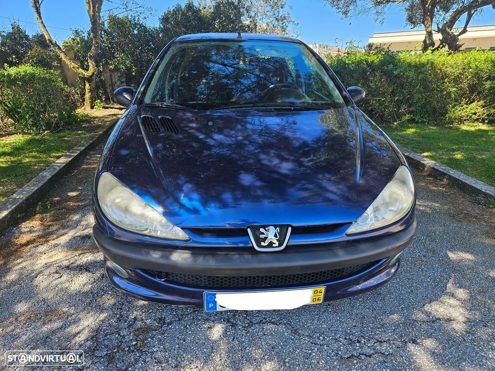 Peugeot 206 1.1 Color Line - 3