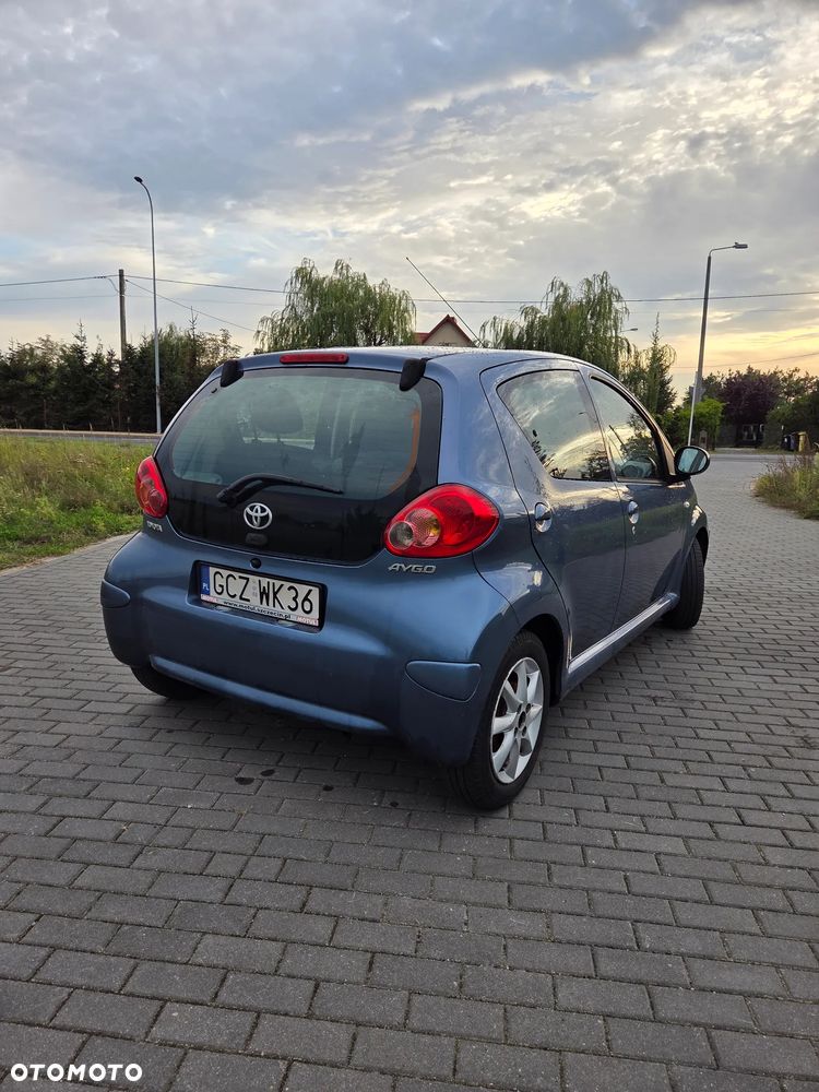 Toyota Aygo 1.0 VVT-i Luna A/C - 2