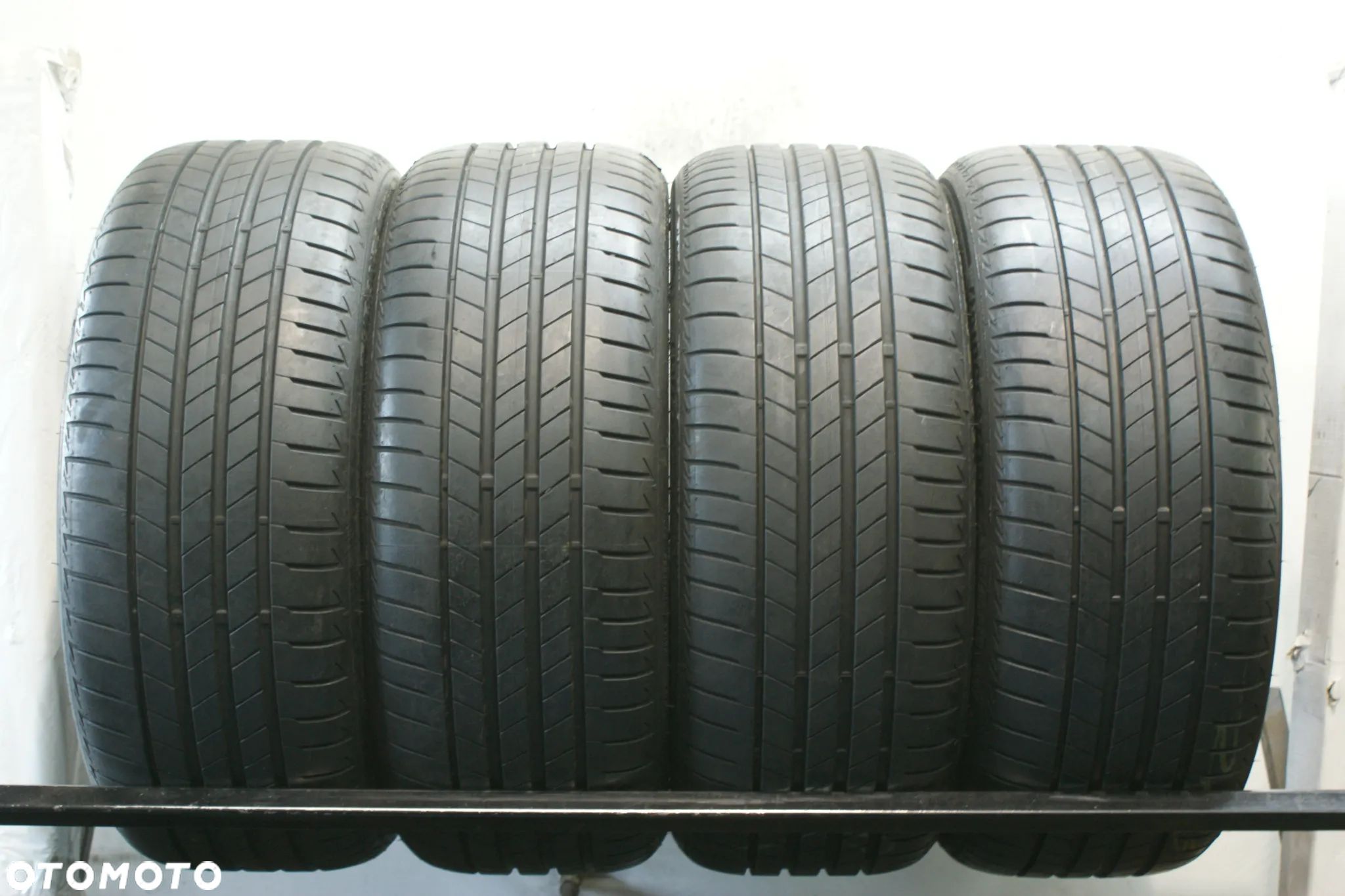 letnie 225/40R18 BRIDGESTONE TURANZA T005 , 6,1mm 2024r B789 - 1
