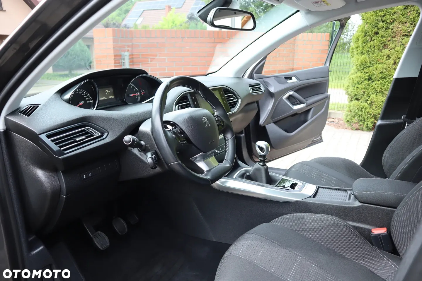 Peugeot 308 1.2 PureTech Allure S&S - 9