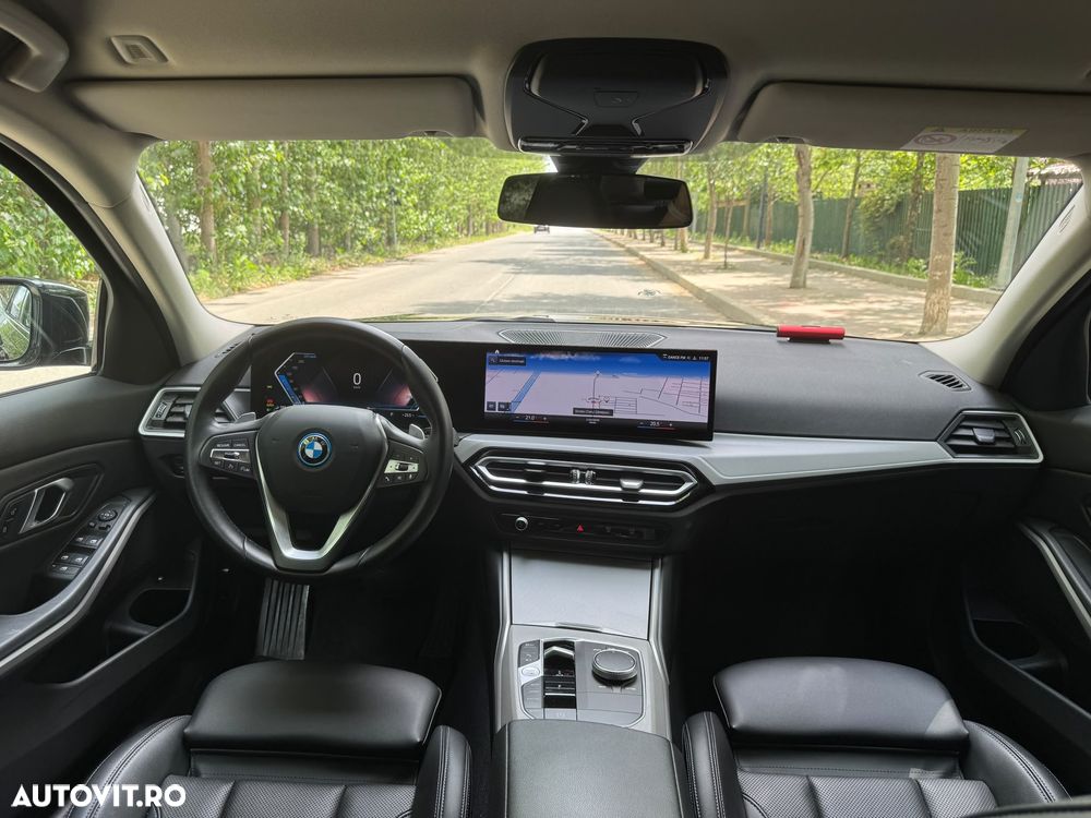 BMW Seria 3 330e AT PHEV - 8