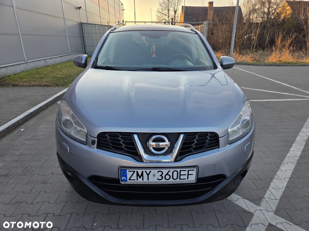 Nissan Qashqai 2.0 dCi 4 x 4 DPF tekna - 28
