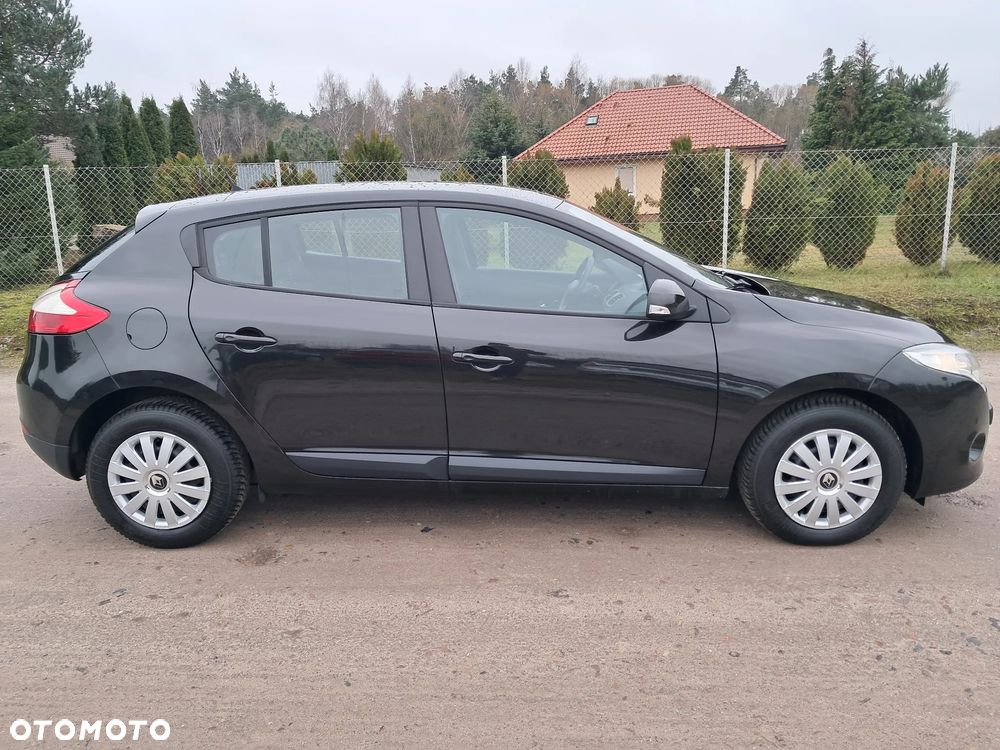 Renault Megane 1.6 16V 100 Authentique - 9
