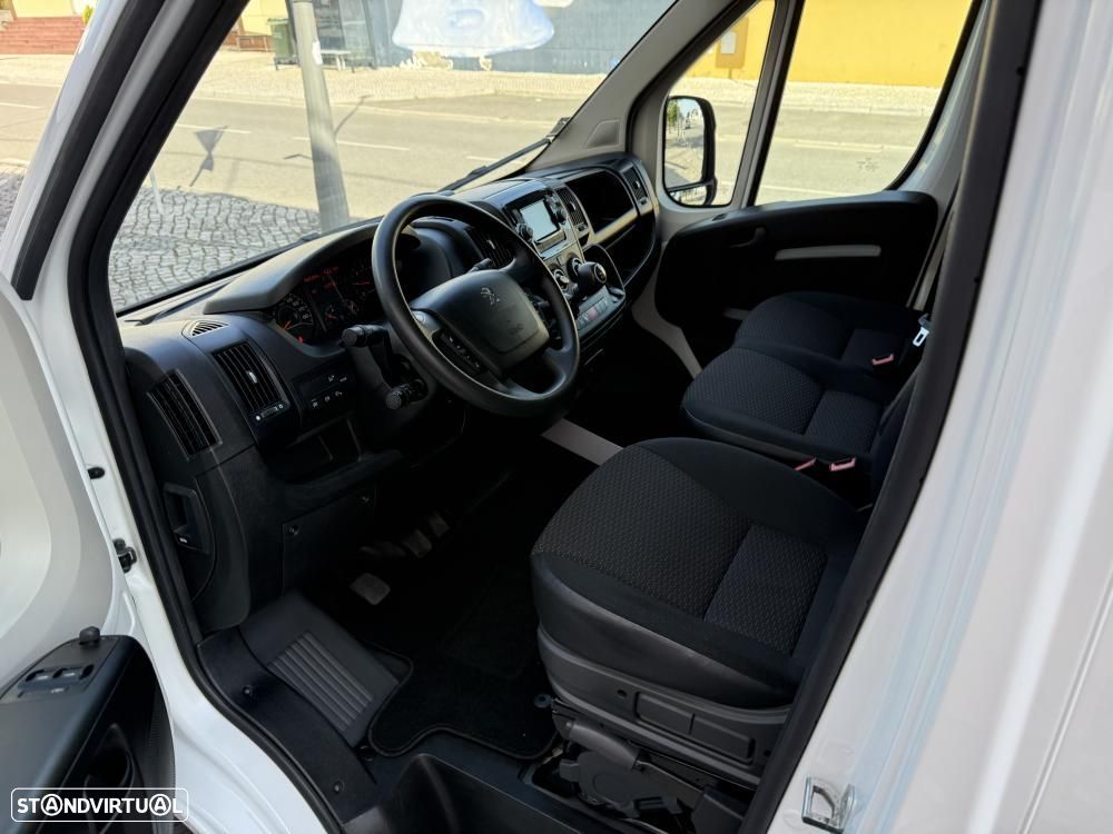 Peugeot Boxer 2.2 BlueHDi 335 L2H2  Premium - 13