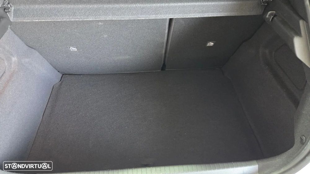 Opel Corsa 1.2 Direct Injection Turbo S&S GS - 40