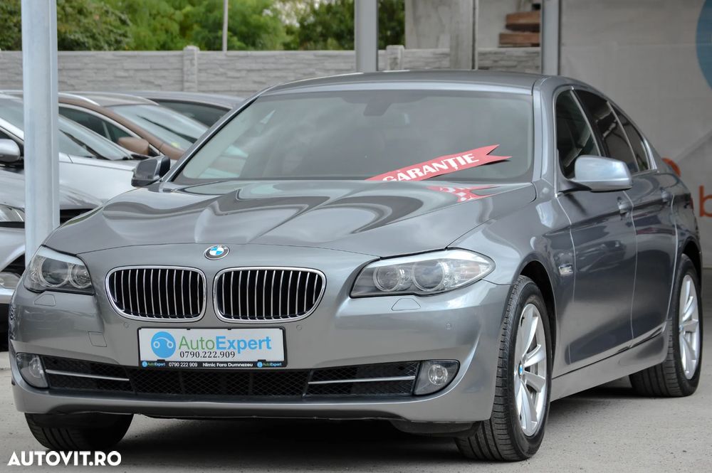 BMW Seria 5 520d Sport-Aut. - 10