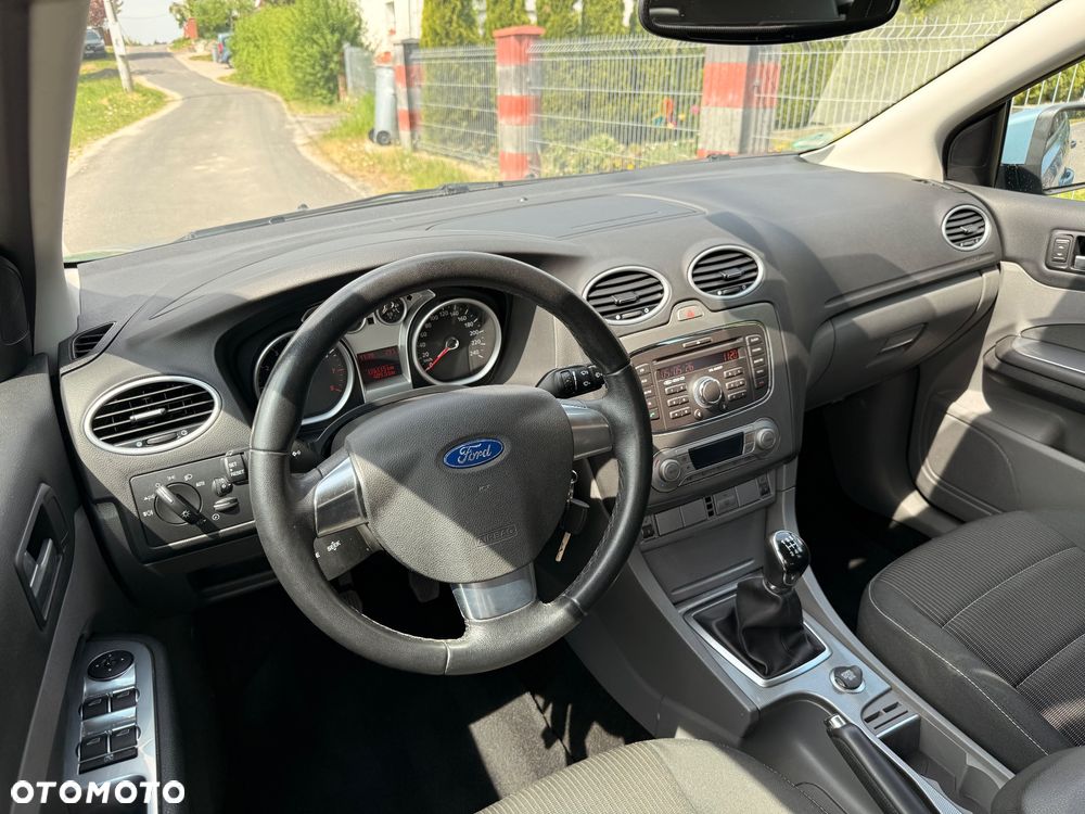 Ford Focus 1.6 Ti-VCT Titanium - 12