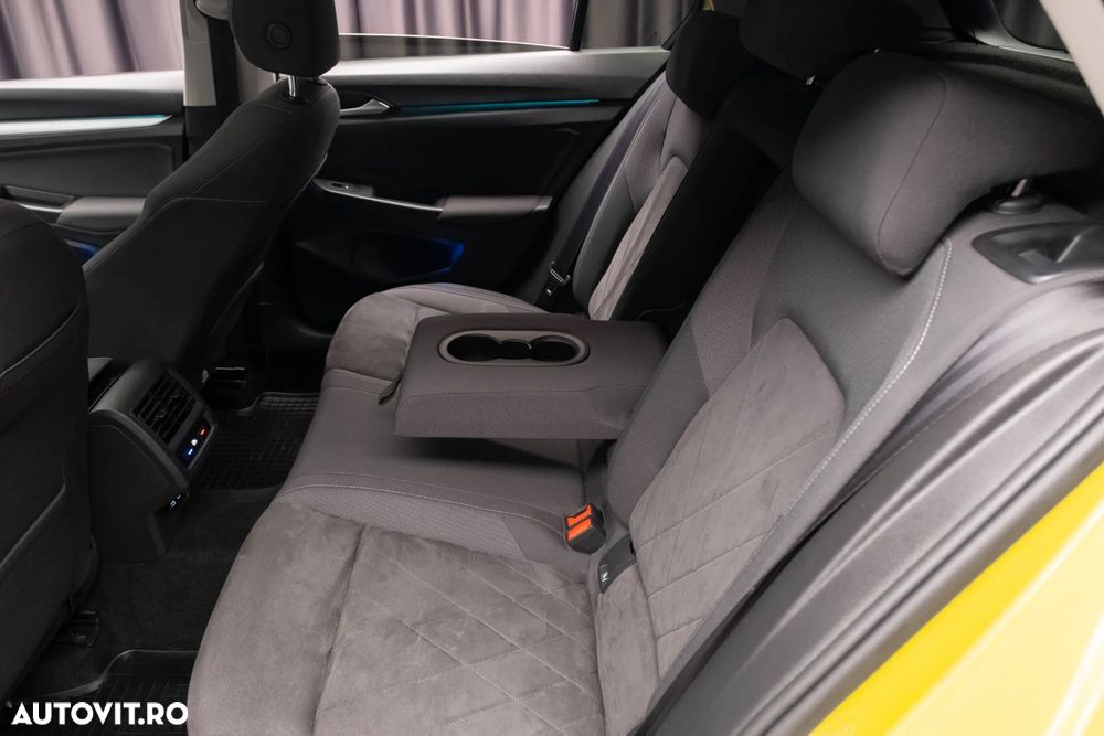 Volkswagen Golf 1.5 TSI Comfortline - 27