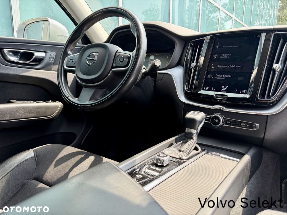 Volvo XC 60 - 4