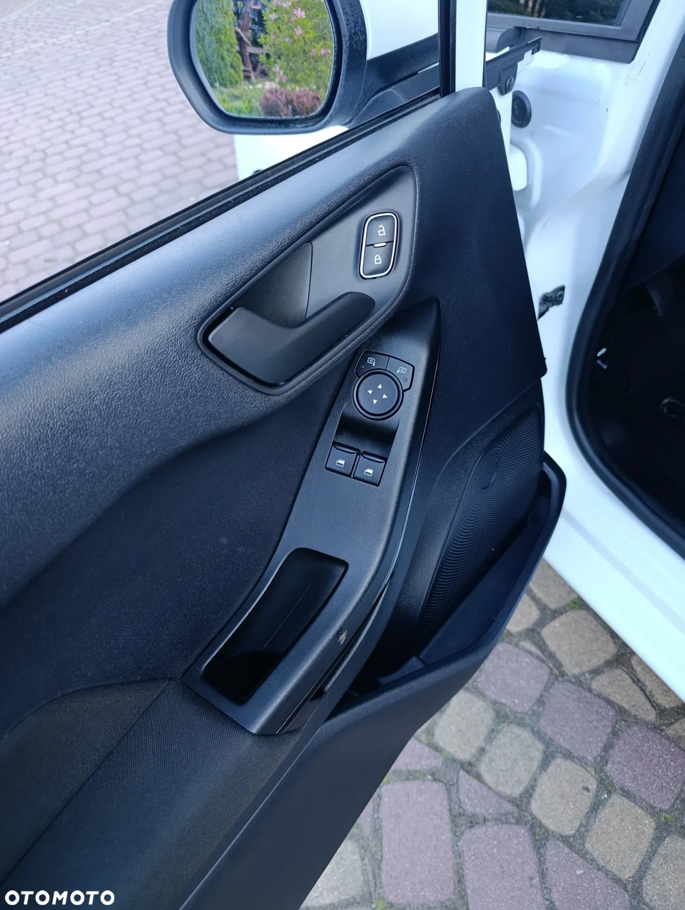 Ford Fiesta - 18