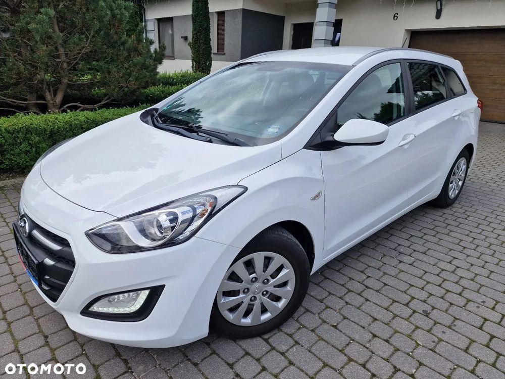 Hyundai i30 1.6 CRDi BlueDrive Classic - 1
