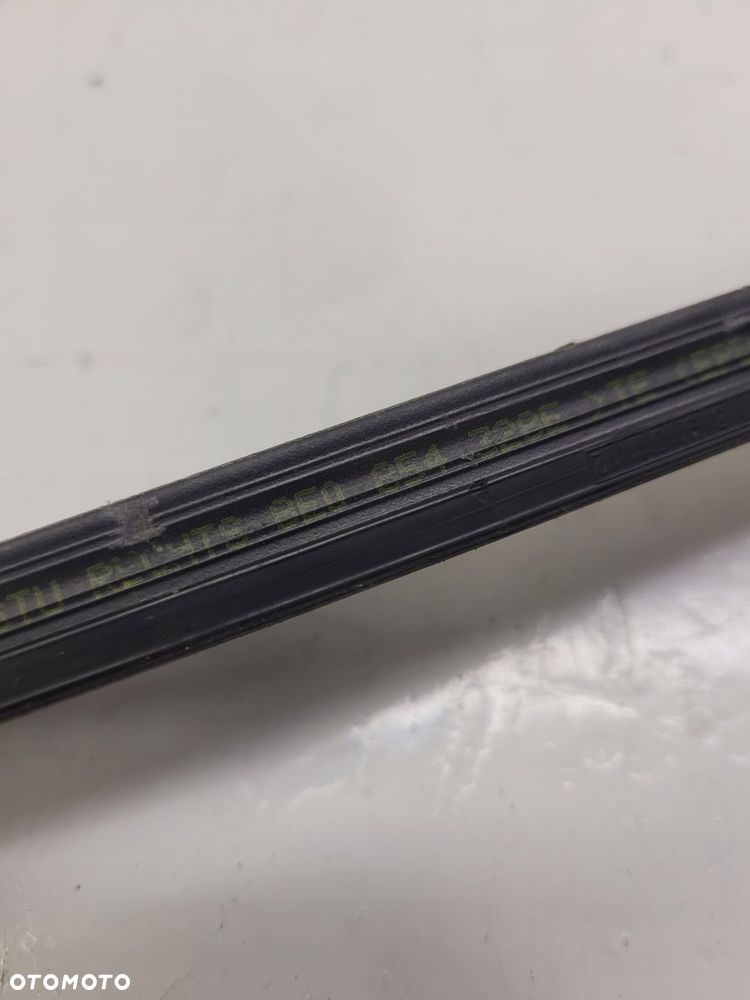 LISTWA ZGARNIAJĄCA PRAWA AUDI A4 B7 8E0854328E - 5