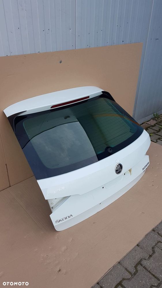 klapa bagażnika skoda superb iii kombi oryginał - 2