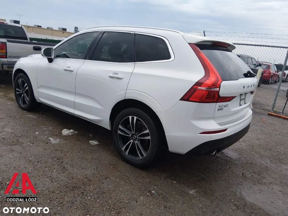 Volvo XC 60 T6 AWD Momentum - 7