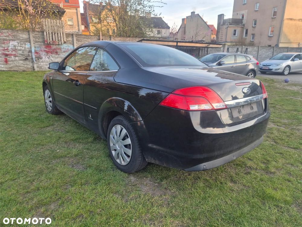 Ford Focus 1.6 Ambiente - 8