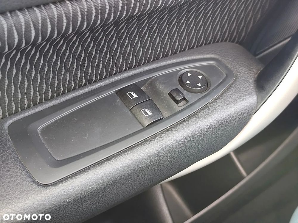 BMW Seria 1 116i Edition M Sport Shadow - 21