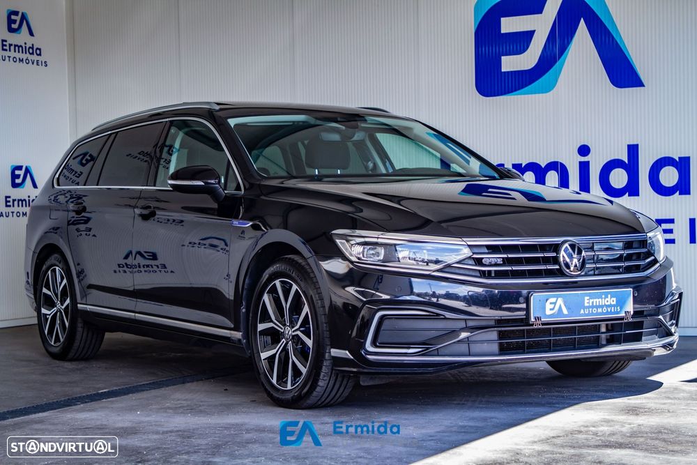 VW Passat Variant - 2