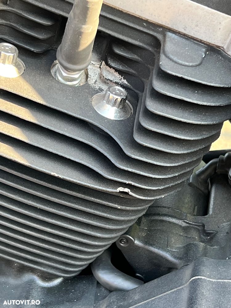 Harley-Davidson XL 883N Iron - 12