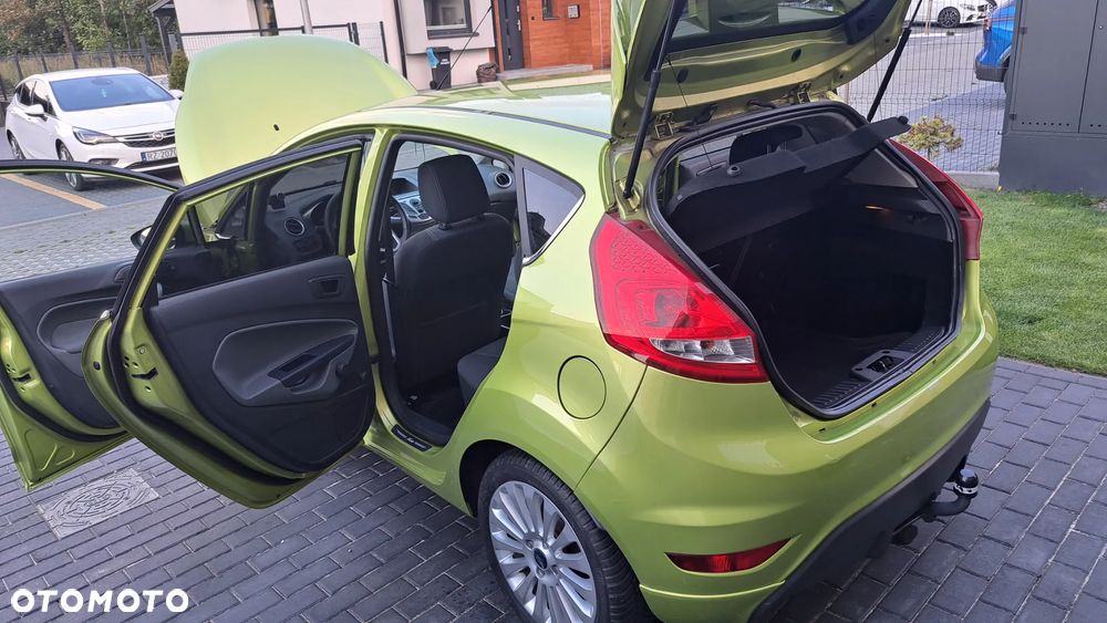 Ford Fiesta - 13