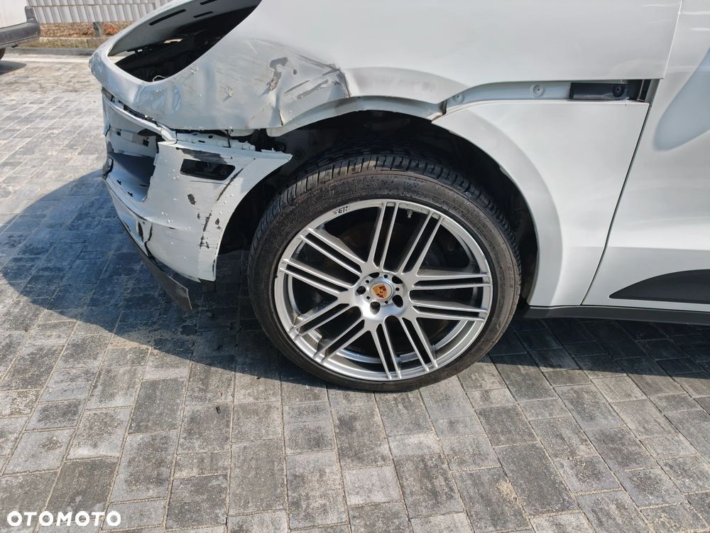 Porsche Macan PDK - 22