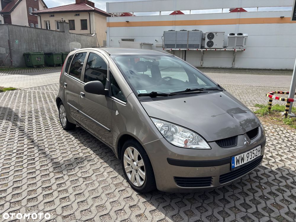 Mitsubishi Colt 1.3 Inform - 11