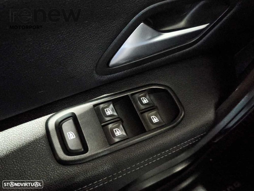 Dacia Duster 1.5 Blue dCi Prestige - 18