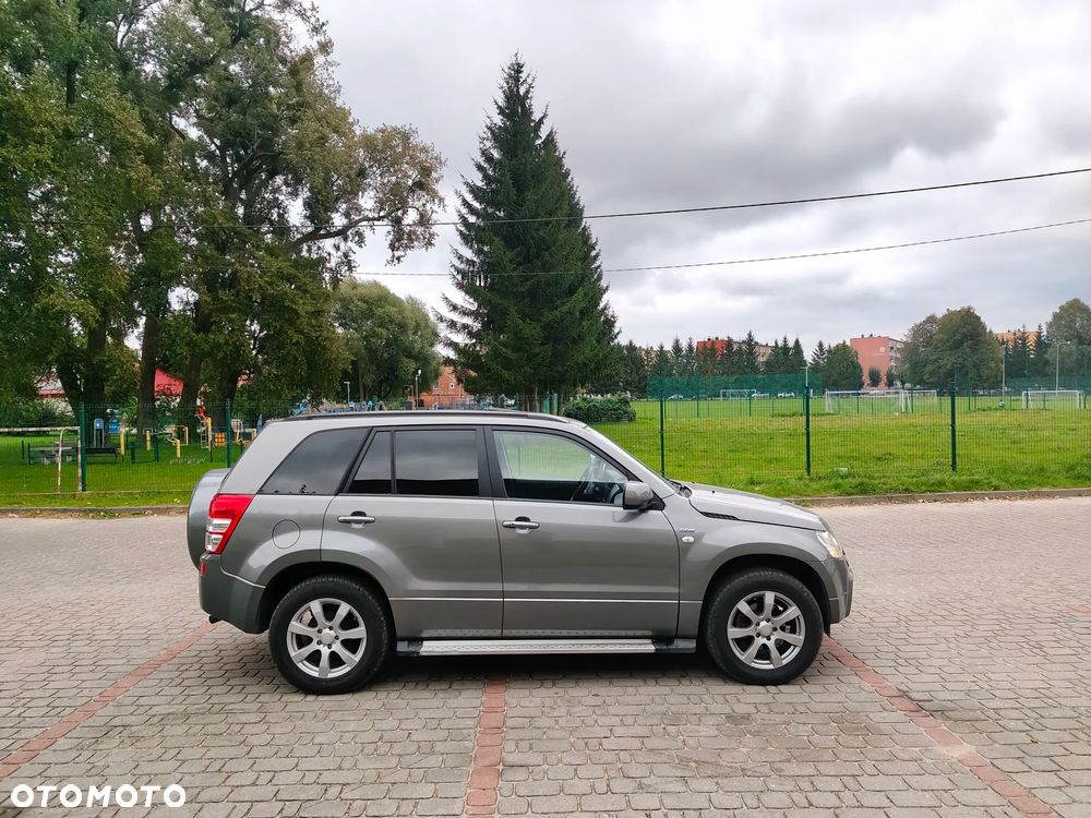 Suzuki Grand Vitara 1.9 DDiS Premium - 25