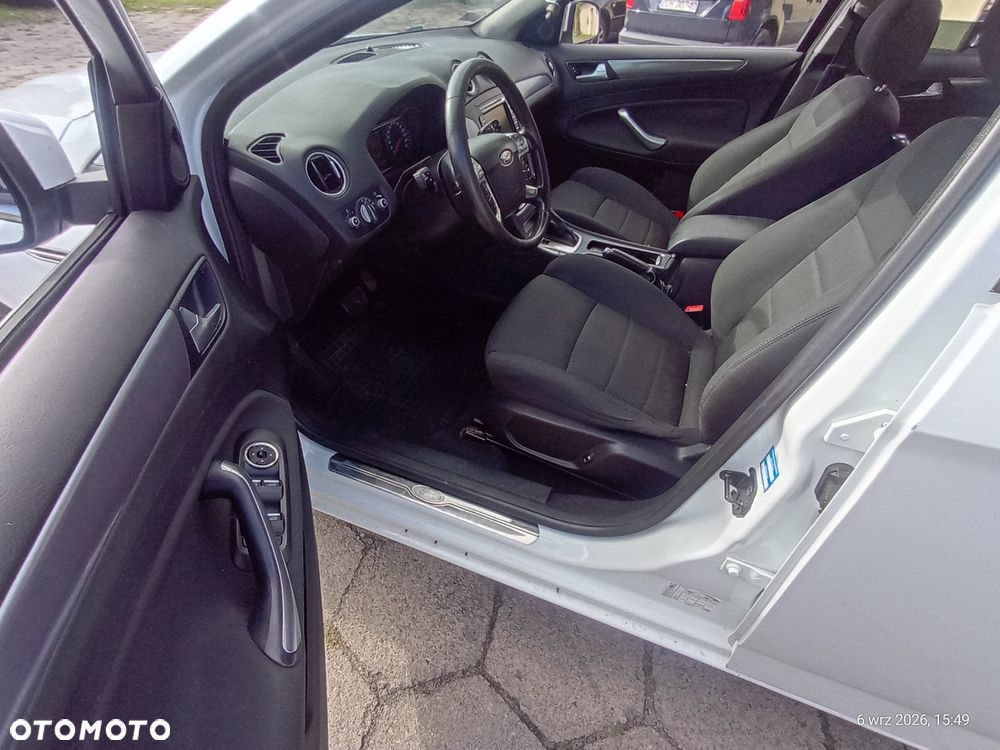 Ford Mondeo - 7