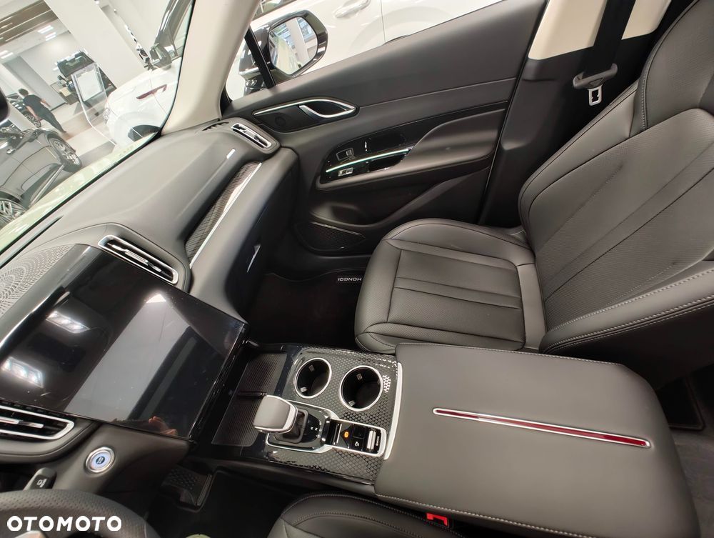 Hongqi HS3 1.5T FWD - 23