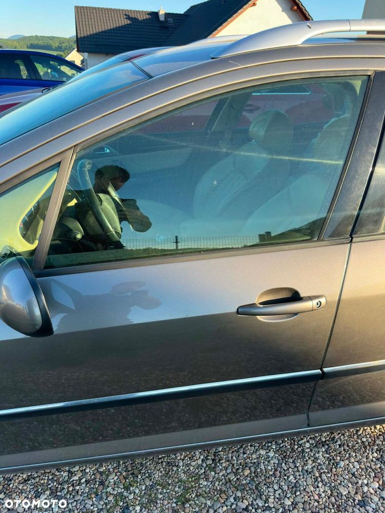 Peugeot 407 3.0 SV Executive EU3 - 13