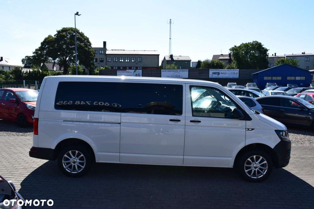 Volkswagen Caravelle - 3