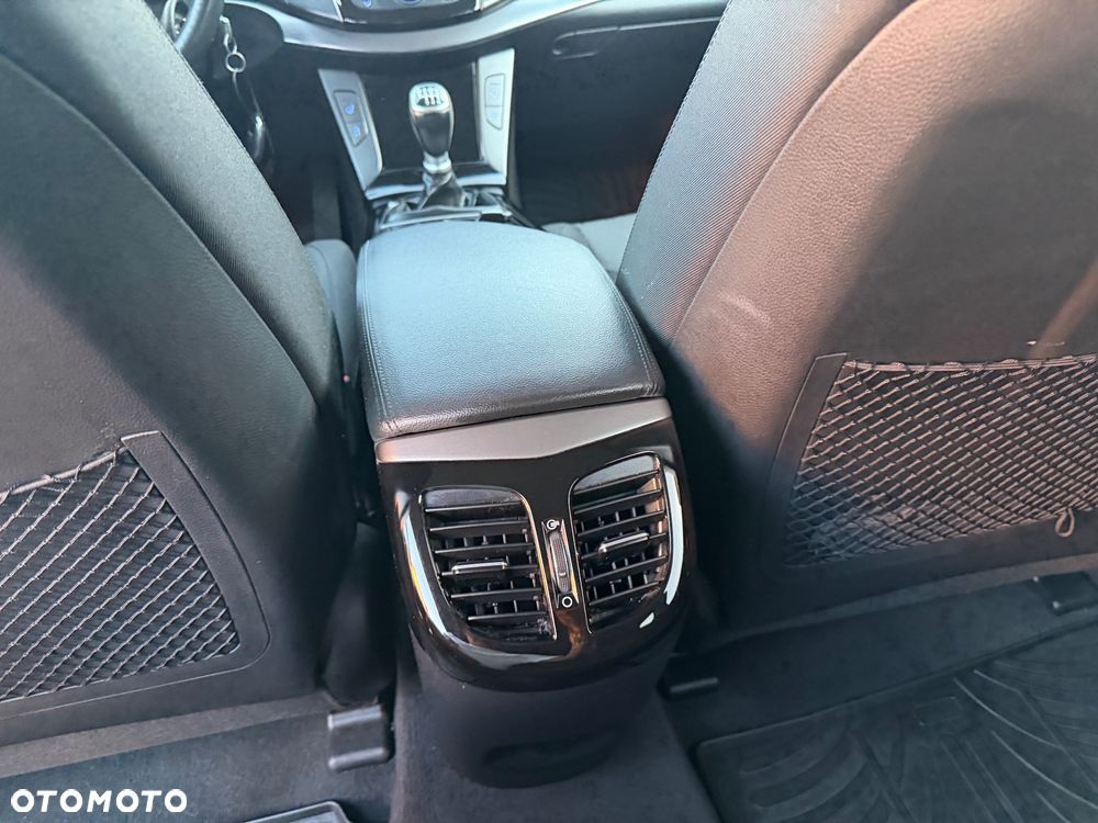 Hyundai i40 i40cw 1.6 Fifa World Cup Edition - 39