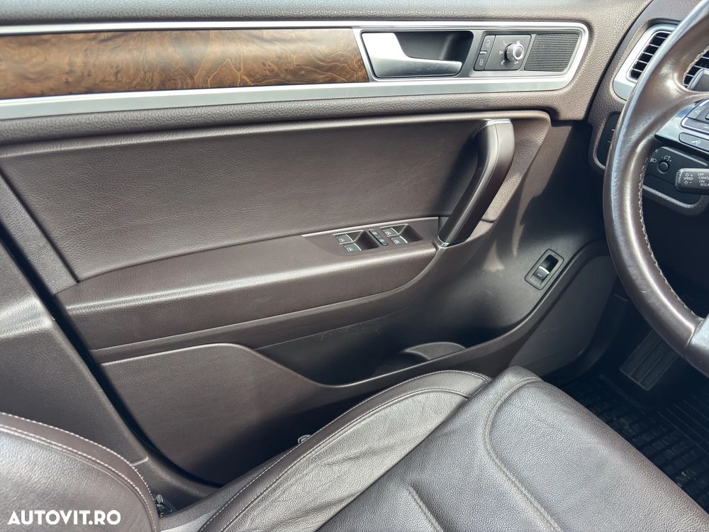 Volkswagen Touareg 3.0 V6 TDI BMT Terrain Tech - 16