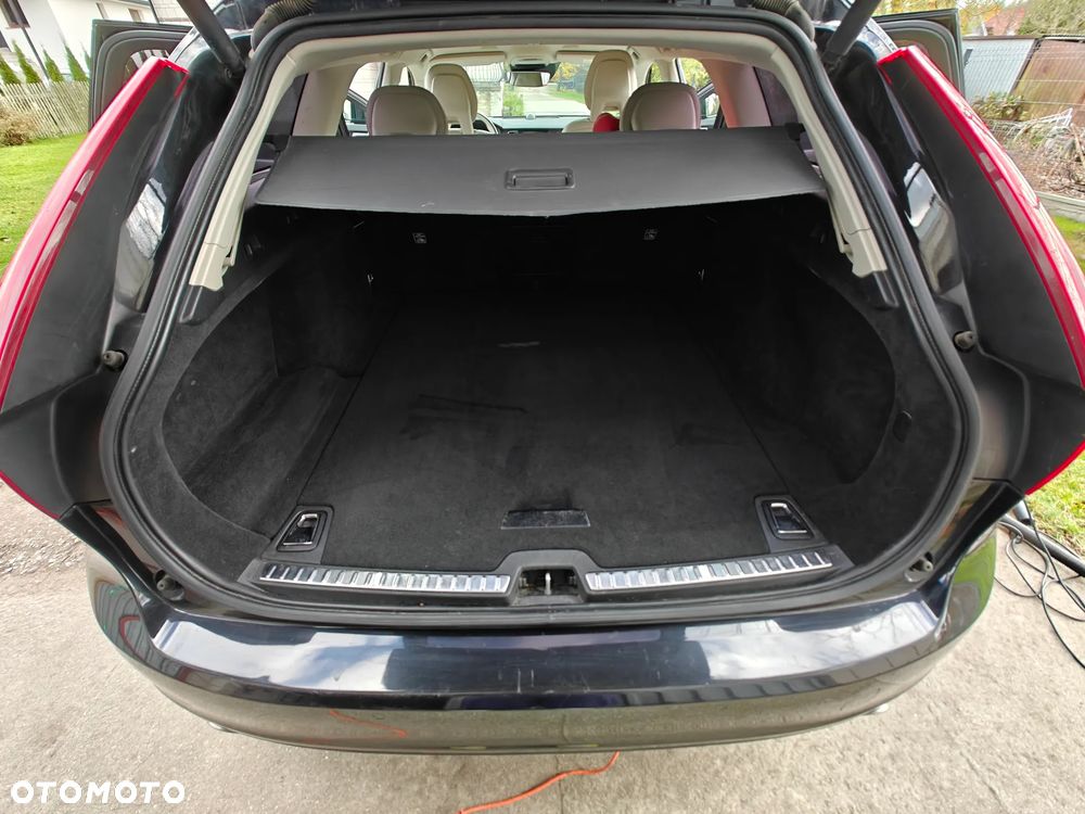 Volvo V90 D4 Geartronic Momentum Pro - 12