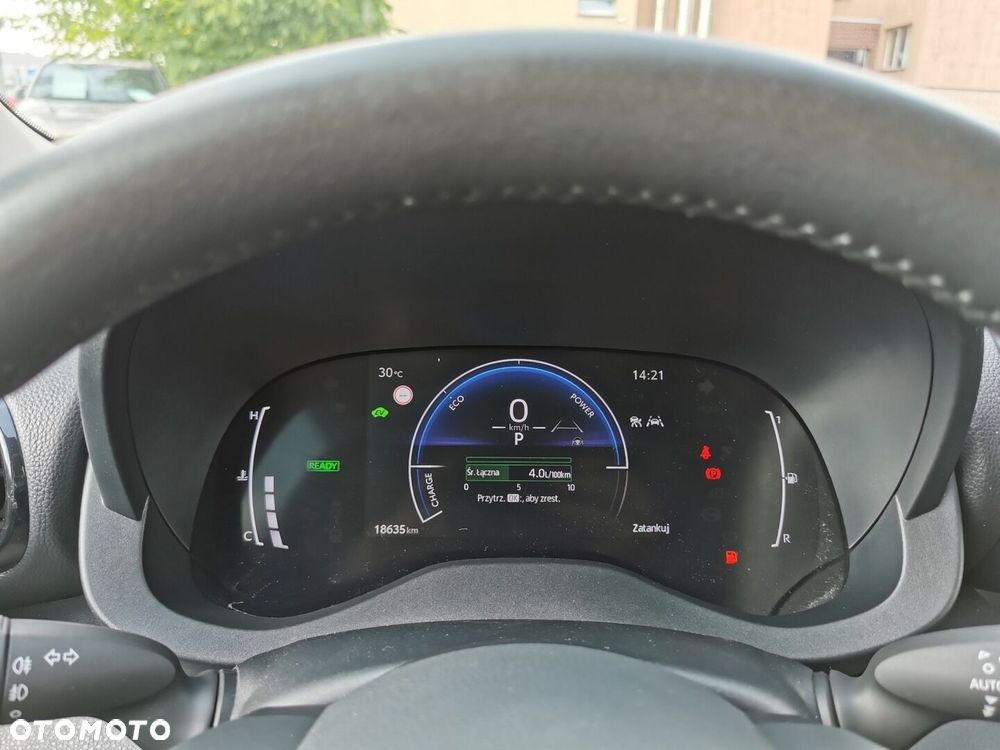 Toyota Yaris Hybrid 1.5 Style - 14