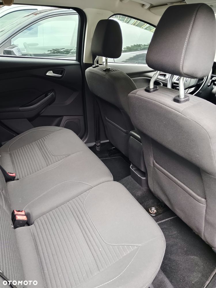 Ford Focus - 15
