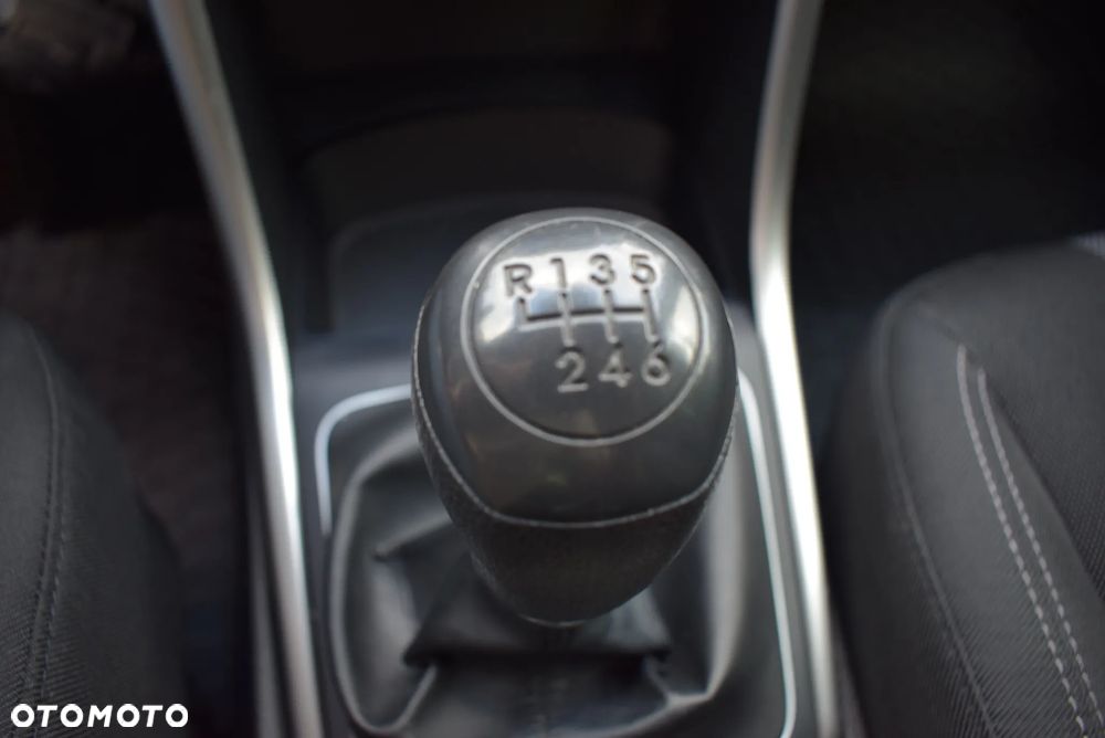 Hyundai i30 1.4 Intro Edition - 16