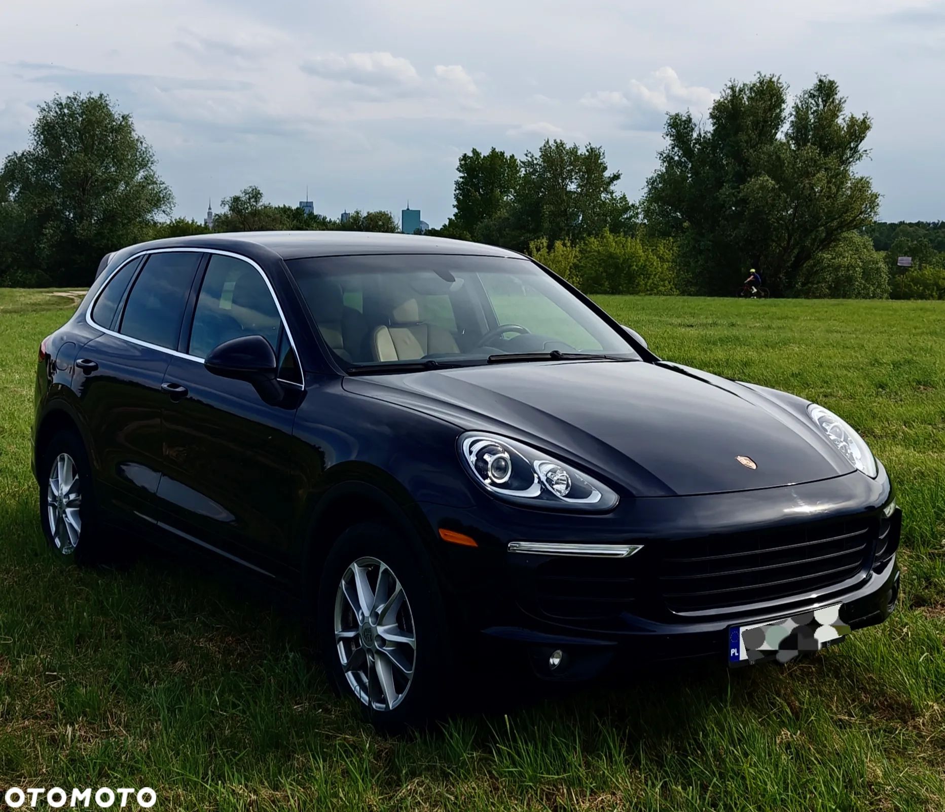 Porsche Cayenne Standard - 1